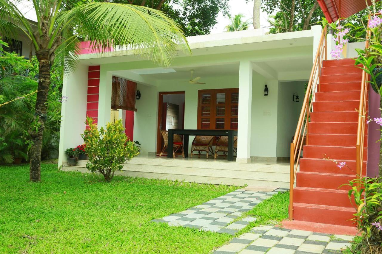 Marari Nest Homestay *
